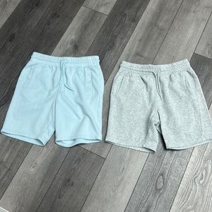 H&M bundle of men’s shorts. Excellent condition. Other colors available too